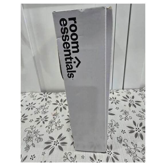 Room Essentials LED String Lights – Warm White Globe Bulbs – New in Box (Tested) - Picture 4 of 9